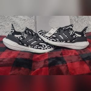 Ultraboost 22   Size 10